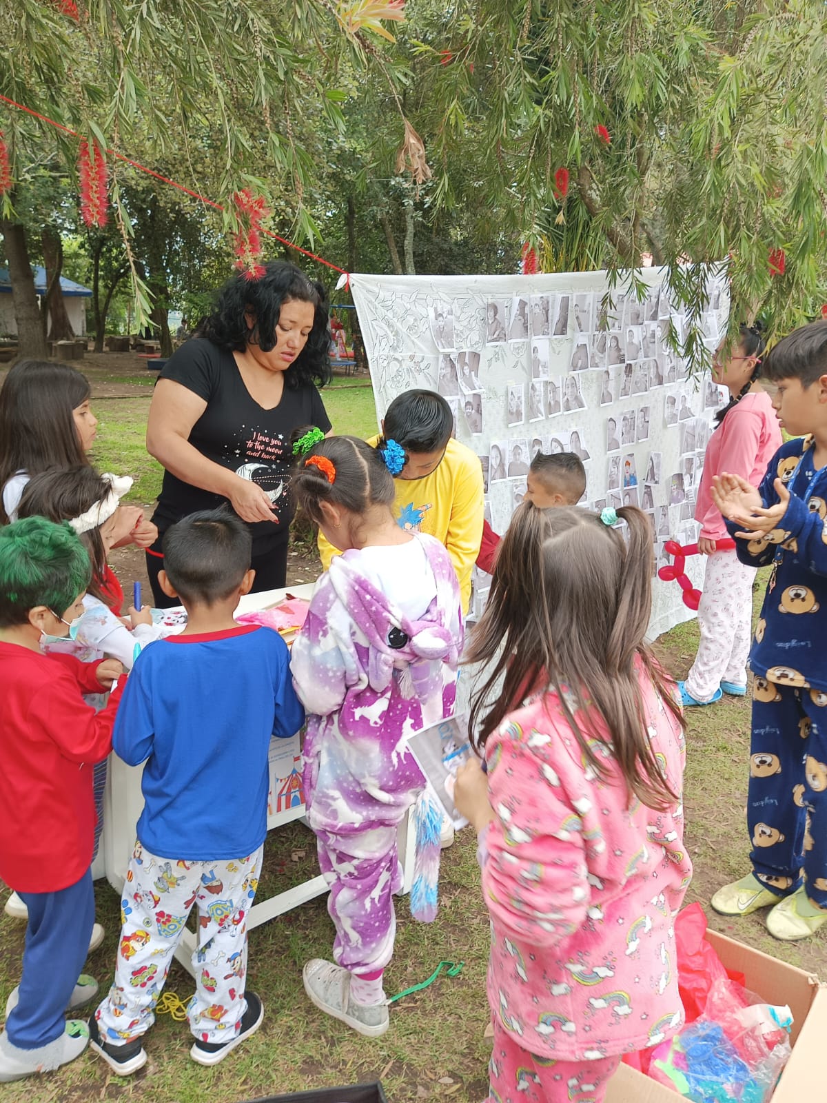 UN DÍA DEL NIÑO LLENO DE MAGIA (4)