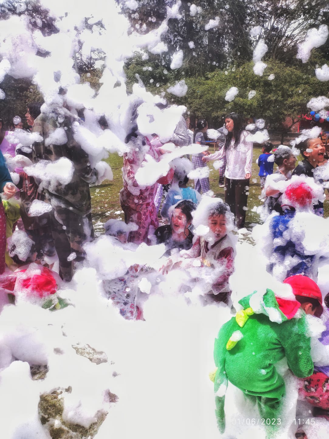 UN DÍA DEL NIÑO LLENO DE MAGIA (64)